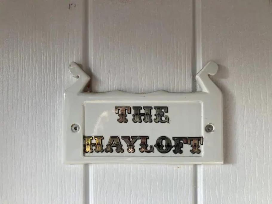 The Hayloft Apartment Abergavenny Ngoại thất bức ảnh