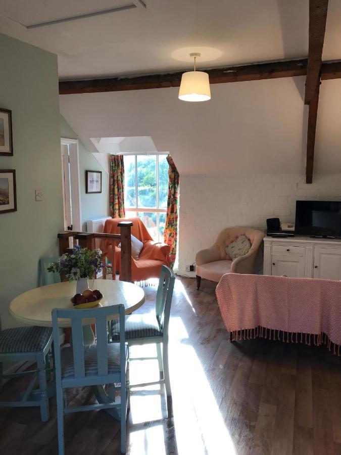 The Hayloft Apartment Abergavenny Ngoại thất bức ảnh
